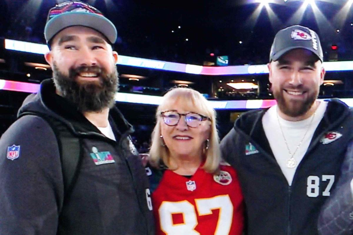 "Sibling Revelations: Donna Kelce Dishes on the Troublemaking Kelce Brother"
