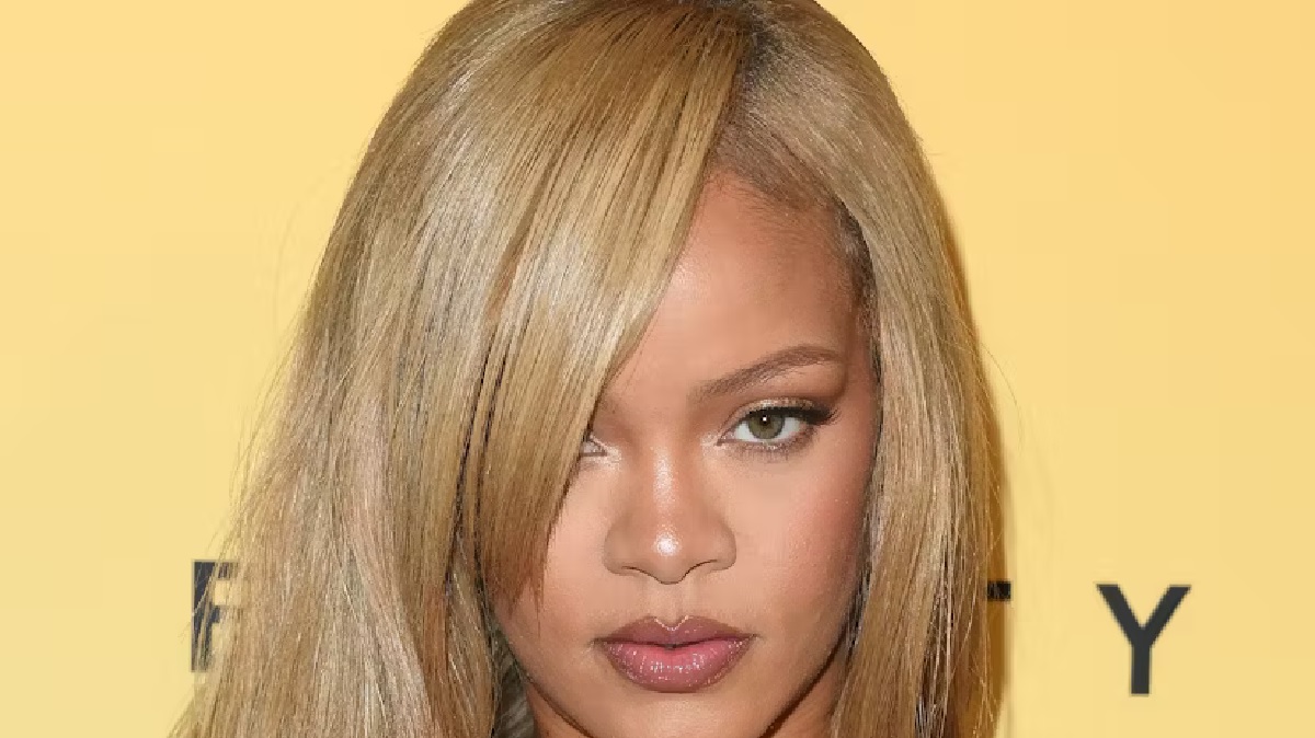 Rihanna Announces the Launch of Fenty Hair: ‘It’s Time to Play’