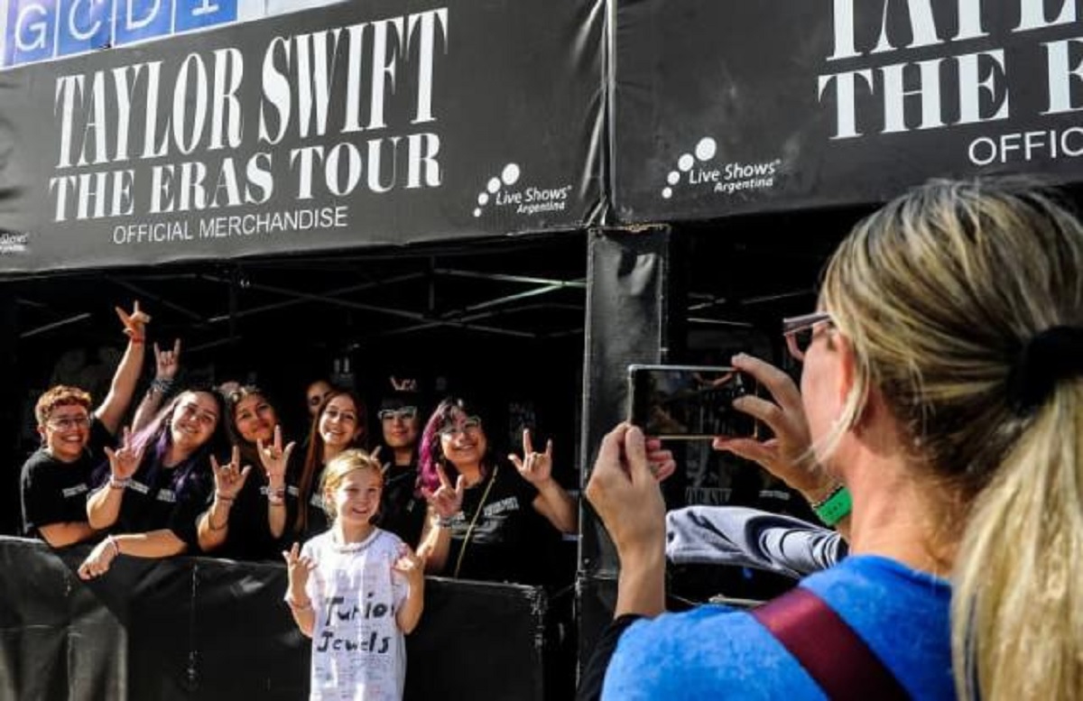 Controversy Arises as Scottish Homeless Relocated for Taylor Swift’s Edinburgh Concerts