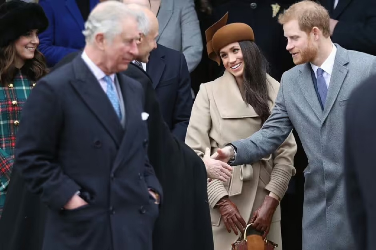 EXCLUSIVE: Royal Fans Labeled and Named King Charles —– For ‘Snubbing’ Prince Harry In The UK Visit...Find More